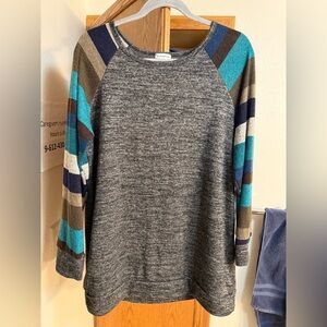 Egy California Gray Sweater with Blue and Brown Stripes size Large